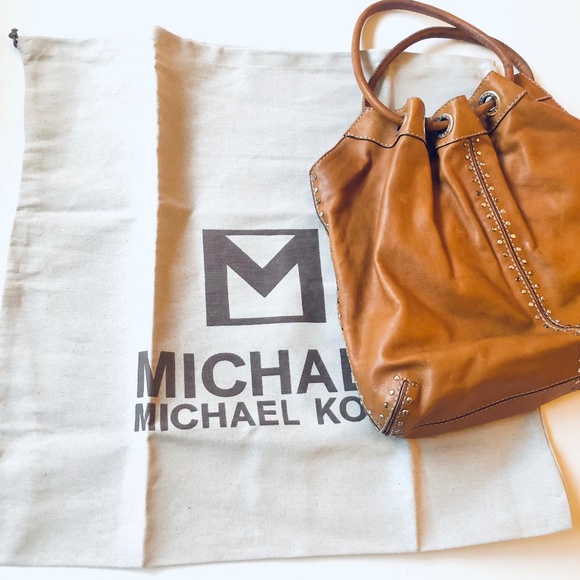 Michael Kors Leather Hobo Bag With Dust Bag - Picture 1 of 16